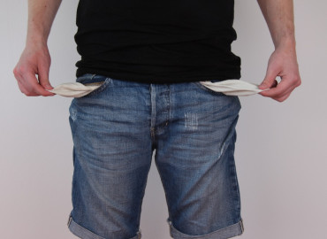 как освободиться от долгов по налогам: способы и правила списания для физических лиц - фото - 1